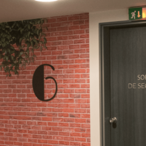 Decosign - Custom cut-outs and shapes